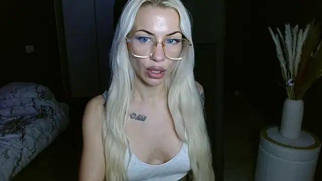 JuicyJanexo online show from 03/07/25, 05:08