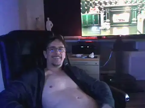 Minm666 online show from 12/21/24, 10:40