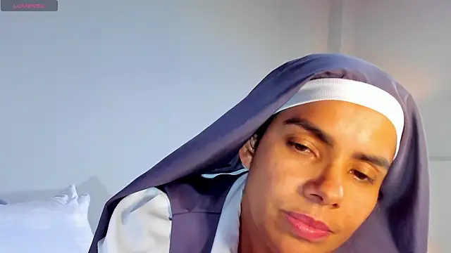 Snapshot of ClaraMariaMon chatting on 02/22/25, 06:30 ClaraMariaMon online show from 02/22/25, 06:30