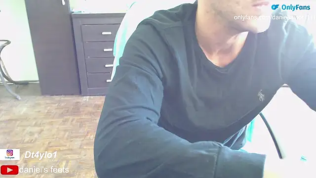 sexualtensionrelation online show from 02/01/25, 01:09