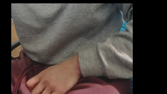 sexualtensionrelation online show from 11/20/25, 04:07