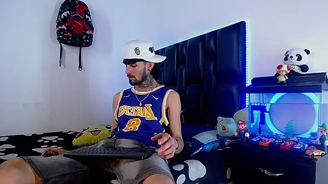 Brutal Sex Fucking online show from 07/18/26, 12:48