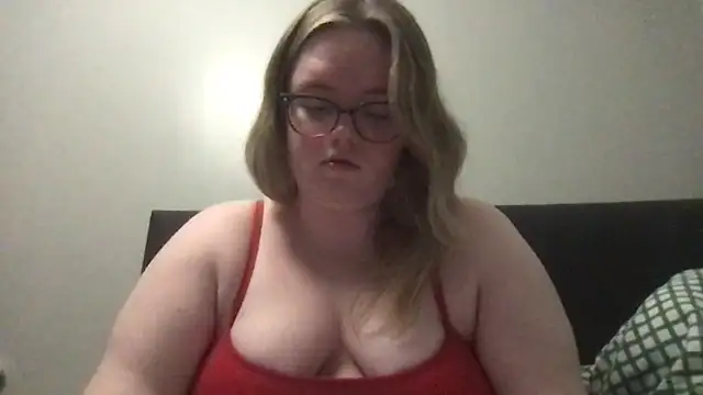 Snapshot of honeyyy24 chatting on 02/26/26, 09:58 honeyyy24 online show from 02/26/26, 09:58