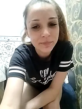 Amira 17 online show from 03/10/25, 08:12