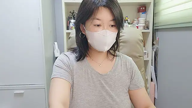 HaNa Kim online show from 06/24/26, 03:27