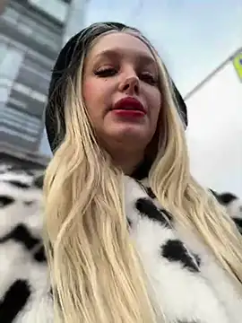 Milkyy wway online show from 01/19/25, 10:39