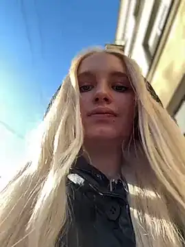 Milkyy wway online show from 03/22/25, 07:47