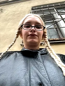 Milkyy wway online show from 10/02/25, 07:26