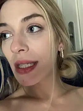 Lolitaxlola online show from 03/19/26, 12:14