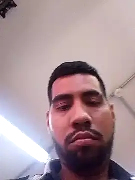 Snapshot of EnriquePersian197 chatting on 01/20/25, 03:28 EnriquePersian197 online show from 01/20/25, 03:28