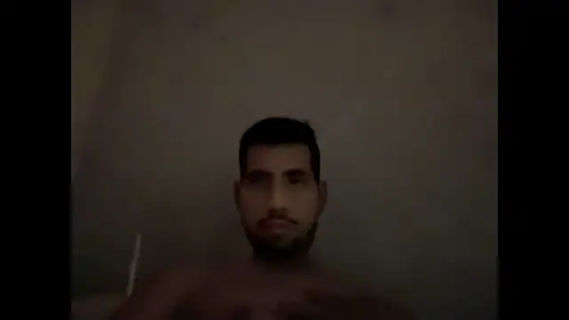 Snapshot of EnriquePersian197 chatting on 01/24/25, 02:39 EnriquePersian197 online show from 01/24/25, 02:39