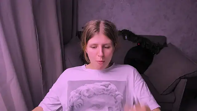 kirraa  online show from 01/05/25, 09:14