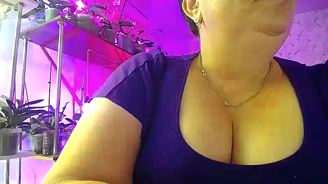 Sweet Woman online show from 11/21/25, 02:05