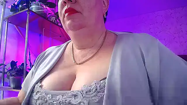  Sweet Woman online show from 02/06/26, 01:36