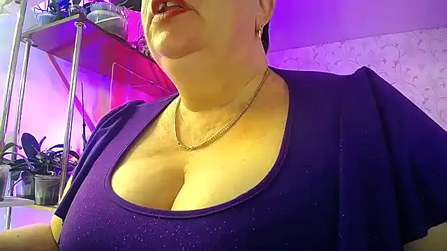  Sweet Woman online show from 02/25/26, 01:21