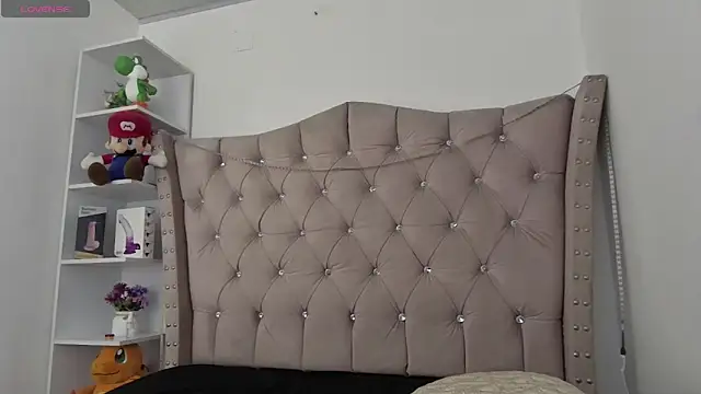 Sweet Orianaa online show from 06/14/26, 03:36