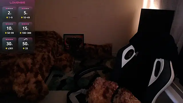 Snapshot of goddess_valXX chatting on 09/21/25, 03:24 goddess valXX online show from 09/21/25, 03:24