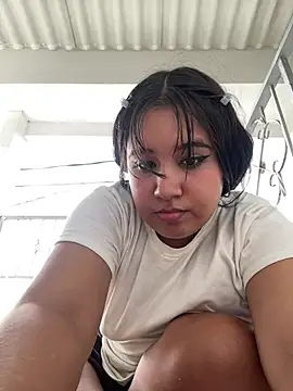 melyescobar online show from 01/31/25, 03:11