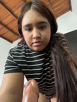 melyescobar online show from 09/17/25, 09:49