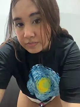 melyescobar online show from 10/26/25, 03:34