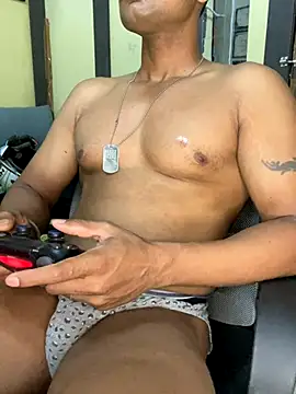 Snapshot of loveboyrp chatting on 11/26/25, 08:26 loveboyrp online show from 11/26/25, 08:26