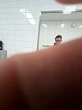 mneuertxh online show from 03/02/26, 06:37