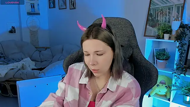 AliceSunday online show from 01/18/25, 08:10