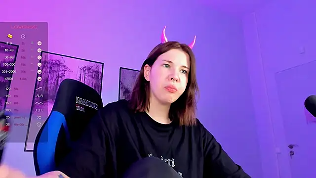 AliceSunday online show from 01/25/25, 05:08