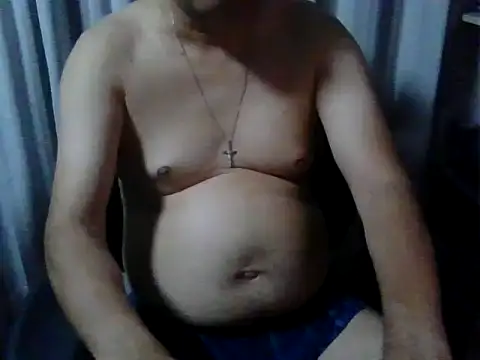 Snapshot of Puleva2 chatting on 11/18/25, 11:37 Puleva2 online show from 11/18/25, 11:37