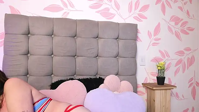 Sweet Sammy  online show from 10/06/25, 03:15