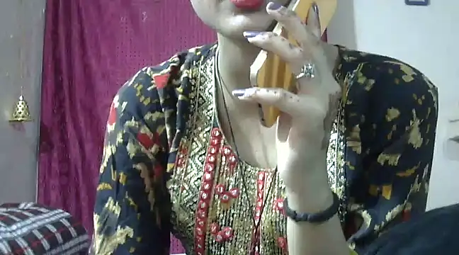 Aayesha online show from 12/18/24, 12:18