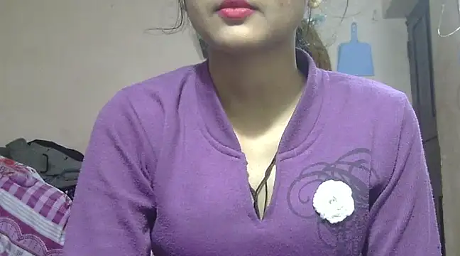 Aayesha online show from 01/14/25, 03:47