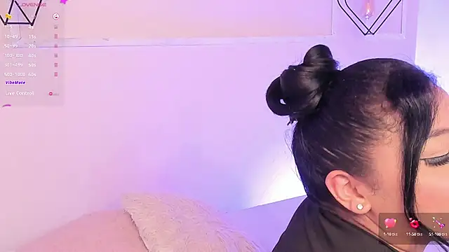 Snapshot of sherylgrey chatting on 02/04/25, 01:45 sherylgrey online show from 02/04/25, 01:45