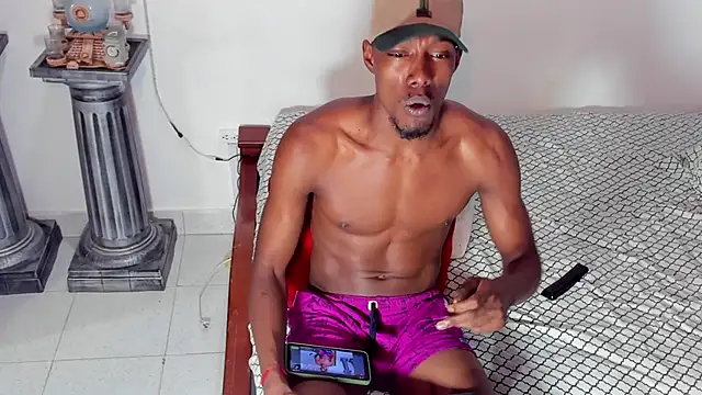 Snapshot of Darick_brown chatting on 12/09/24, 04:26 Darick brown online show from 12/09/24, 04:26