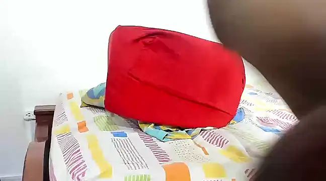 Snapshot of Darick_brown chatting on 02/02/25, 04:54 Darick brown online show from 02/02/25, 04:54