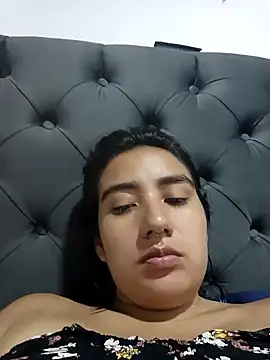 Snapshot of Hellen_Alex chatting on 01/06/25, 03:08 Hellen Alex online show from 01/06/25, 03:08