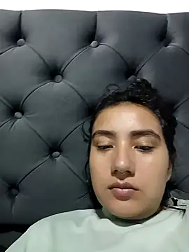 Snapshot of Hellen_Alex chatting on 02/02/25, 02:56 Hellen Alex online show from 02/02/25, 02:56