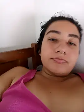 Snapshot of Hellen_Alex chatting on 02/06/25, 06:35 Hellen Alex online show from 02/06/25, 06:35