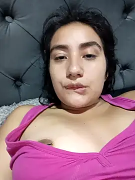 Snapshot of Hellen_Alex chatting on 02/06/25, 09:38 Hellen Alex online show from 02/06/25, 09:38