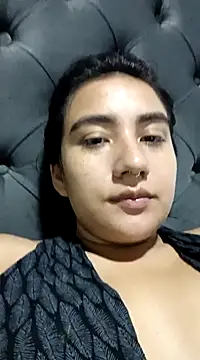 Snapshot of Hellen_Alex chatting on 02/11/25, 02:35 Hellen Alex online show from 02/11/25, 02:35