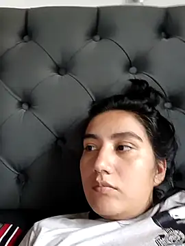 Snapshot of Hellen_Alex chatting on 03/04/25, 07:54 Hellen Alex online show from 03/04/25, 07:54