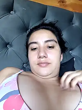 Snapshot of Hellen_Alex chatting on 09/08/25, 03:11 Hellen Alex online show from 09/08/25, 03:11