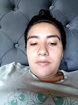 Snapshot of Hellen_Alex chatting on 09/24/25, 02:42 Hellen Alex online show from 09/24/25, 02:42