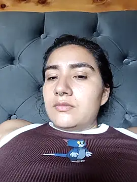 Snapshot of Hellen_Alex chatting on 10/10/25, 03:11 Hellen Alex online show from 10/10/25, 03:11