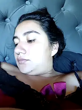 Snapshot of Hellen_Alex chatting on 10/15/25, 01:55 Hellen Alex online show from 10/15/25, 01:55