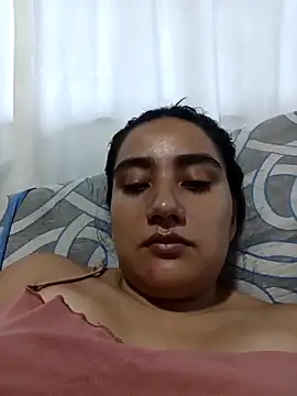 Snapshot of Hellen_Alex chatting on 10/26/25, 03:07 Hellen Alex online show from 10/26/25, 03:07