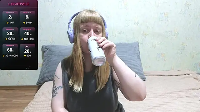 June shy0 online show from 07/02/26, 07:25