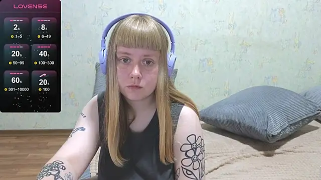 June shy0 online show from 07/03/26, 07:59