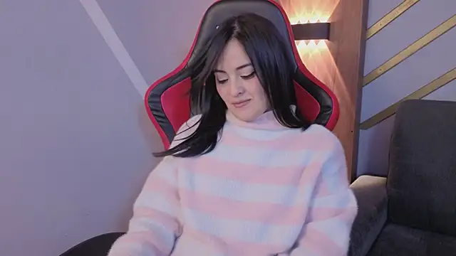 Emma gatess online show from 09/09/25, 12:05