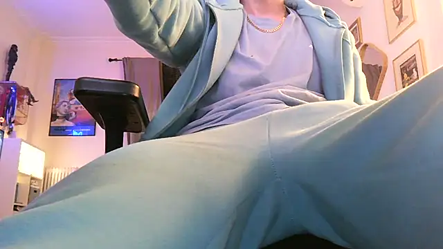 Bigone uncut online show from 10/20/25, 03:12